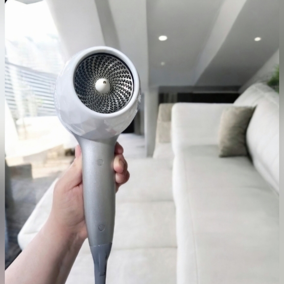 !!sold!!T3 Featherweight 2 professional Salon Hair Dryer Model 73820 - Picture 10 of 16